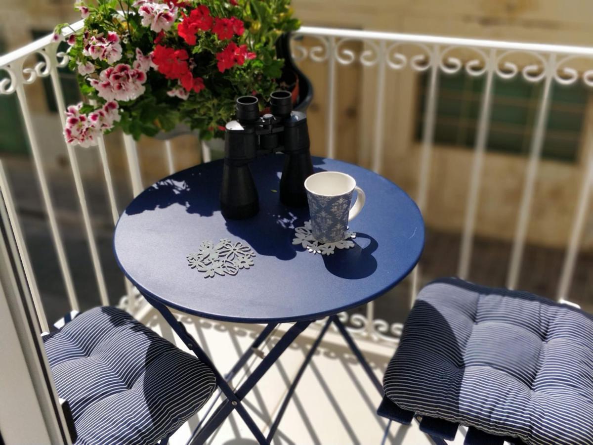 فيلا Little Blue House Marsalforn المظهر الخارجي الصورة